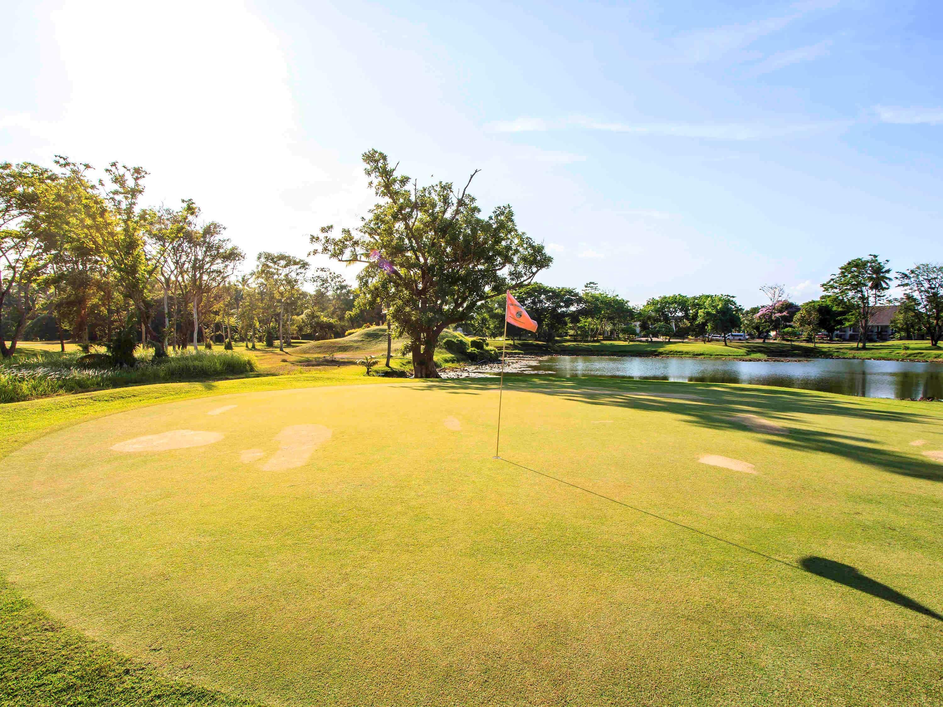 The Nouveau Chumphon Beach Resort And Golf Exterior foto