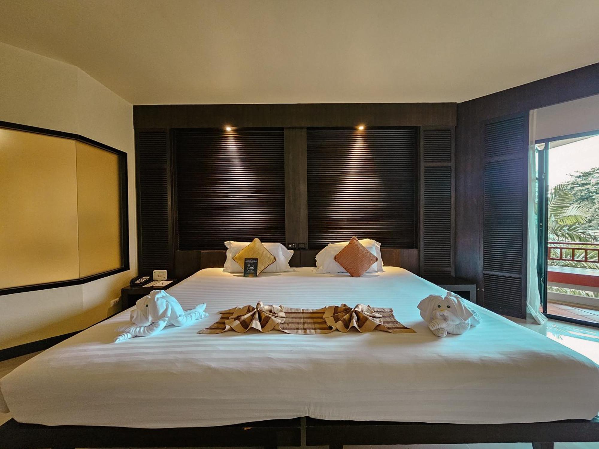 The Nouveau Chumphon Beach Resort And Golf Exterior foto