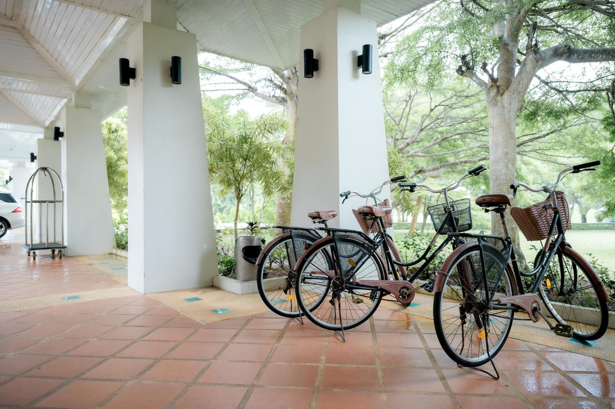 The Nouveau Chumphon Beach Resort And Golf Exterior foto